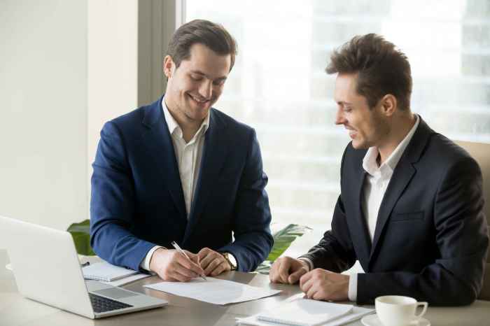 Cara mendapatkan klien freelance pertama sebagai fresh graduate