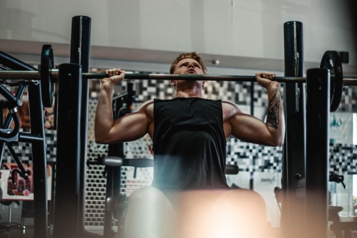 Calisthenics vs bodybuilding strength