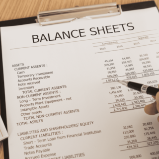 Cara menganalisis laporan keuangan untuk pengambilan keputusan investasi