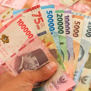 Berapa banyak angka nol pada nominal 10 juta rupiah