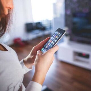 Service handphone era fone terdekat tanpa antri