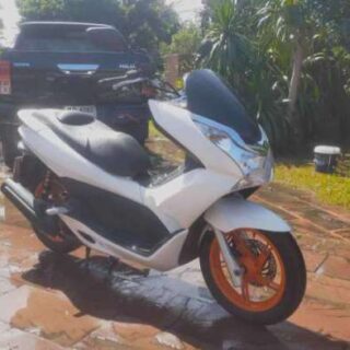 Kredit motor honda pcx dengan cicilan ringan dan bunga rendah di berbagai bank