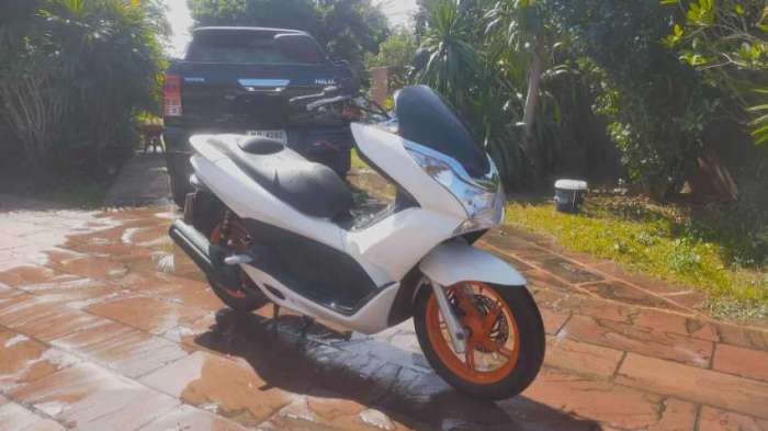 Kredit motor honda pcx dengan cicilan ringan dan bunga rendah di berbagai bank
